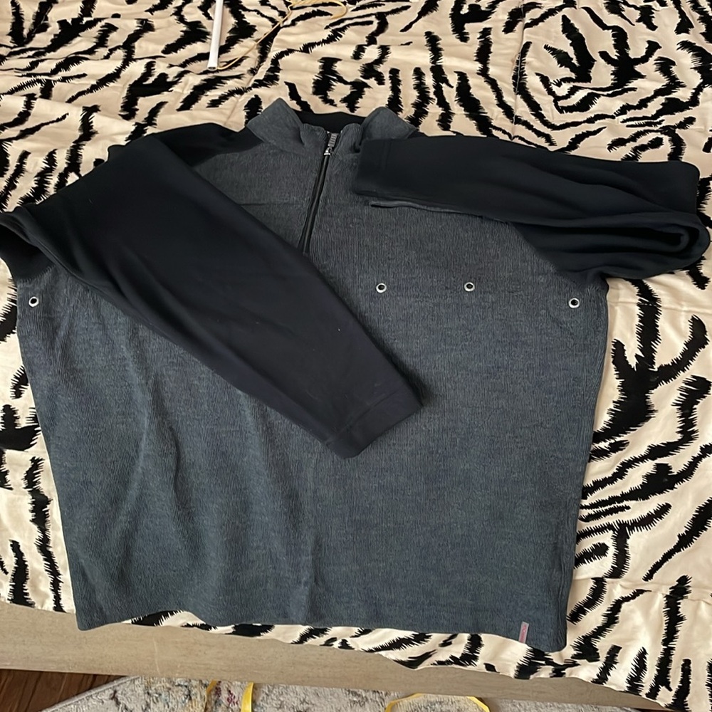 Columbia 1/2 zip crest on hedge sweater, size XL, new